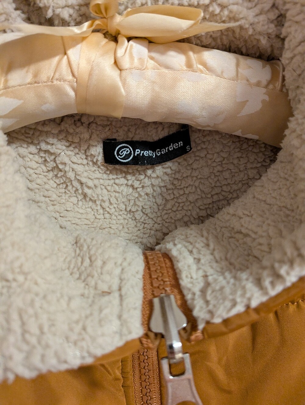Women’s Hooded Puffer Vest - Mustard - Picture 3 of 7
